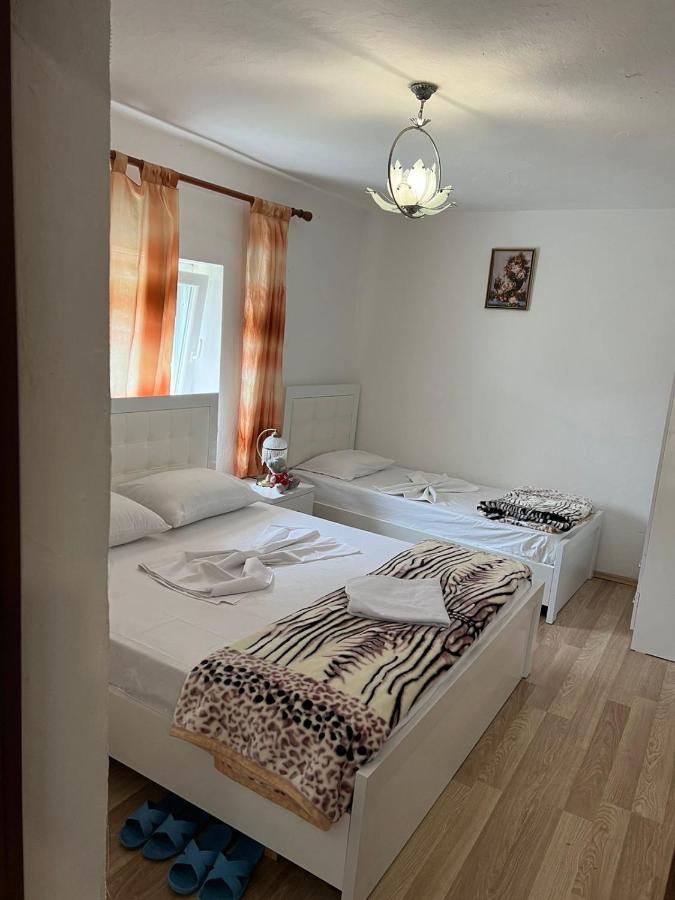 Bujtina Brahim Selimaj Bed and Breakfast Valbone Exterior foto